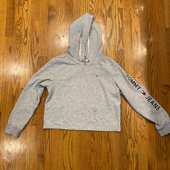 Tommy Hilfiger Tommy Jeans‎ Cropped Hooded Sweatshirt Gray Small - Picture 1 of 5